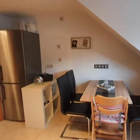 Ferienwohnung Dornhofer 瓦尔迪尔恩